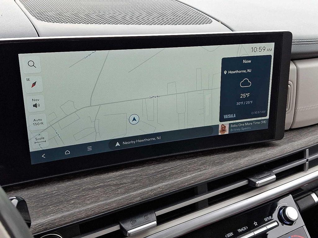 used 2024 Hyundai Santa Fe car, priced at $35,997