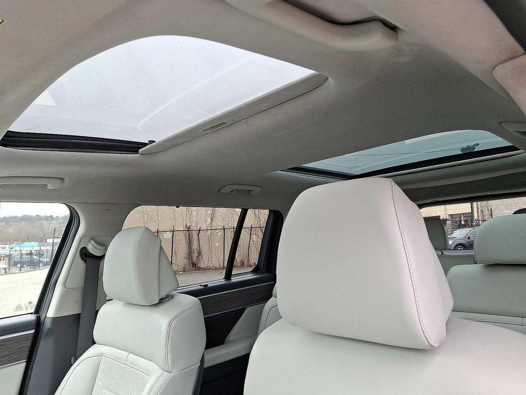 used 2024 Hyundai Santa Fe car, priced at $35,997