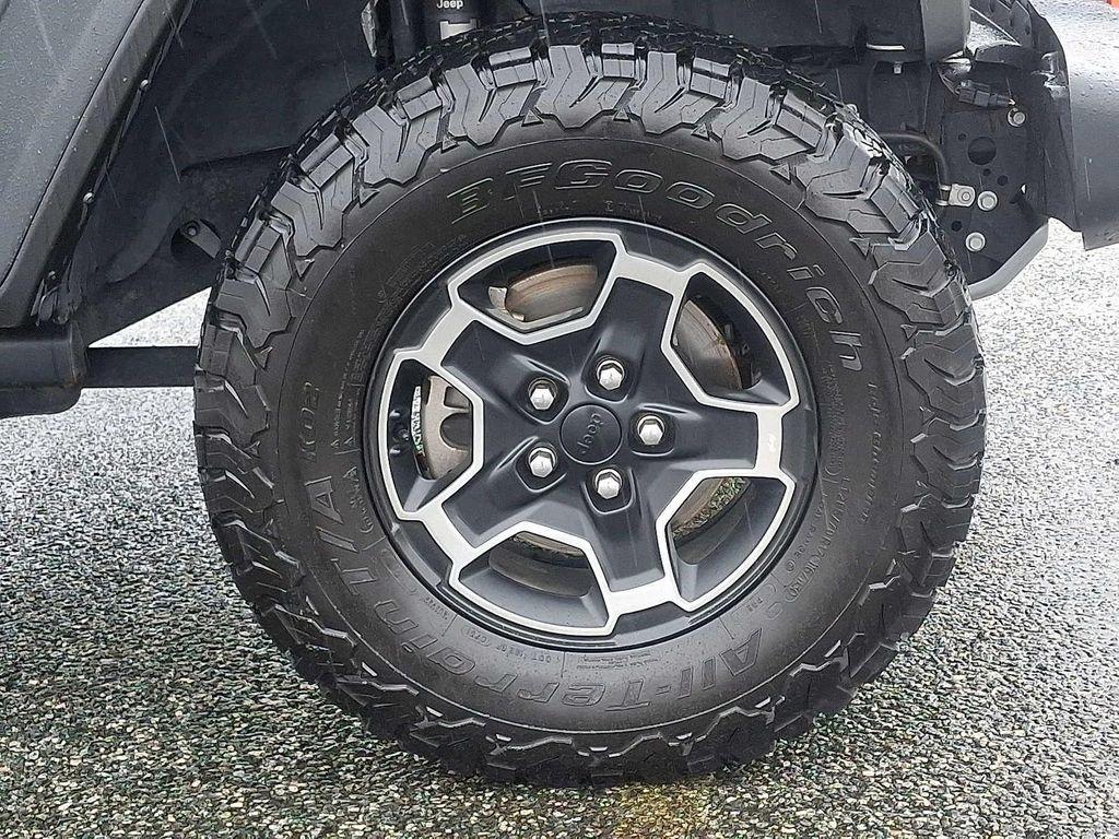 used 2021 Jeep Gladiator car, priced at $31,888