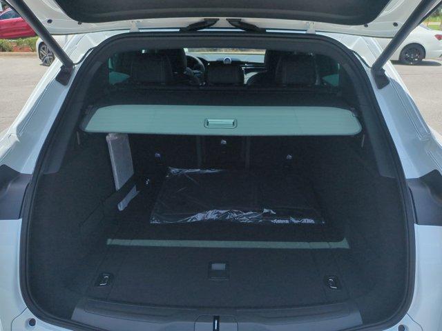 new 2025 Maserati Grecale car, priced at $79,894