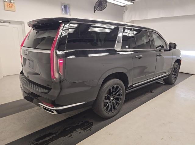 used 2021 Cadillac Escalade ESV car, priced at $63,995