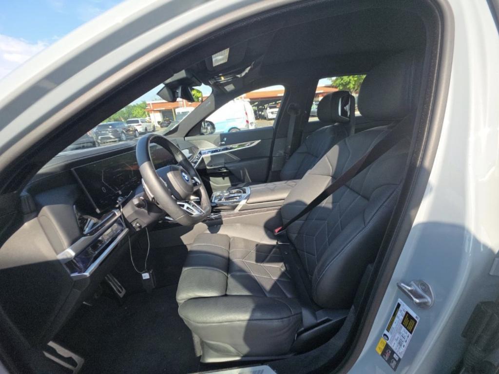used 2024 BMW i7 car, priced at $59,621