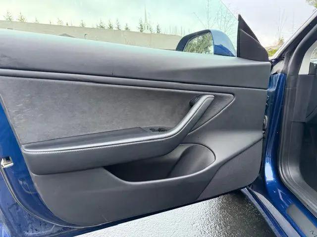 used 2021 Tesla Model 3 car, priced at $19,500