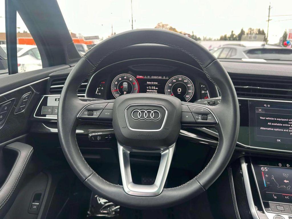 used 2025 Audi Q7 car, priced at $45,323