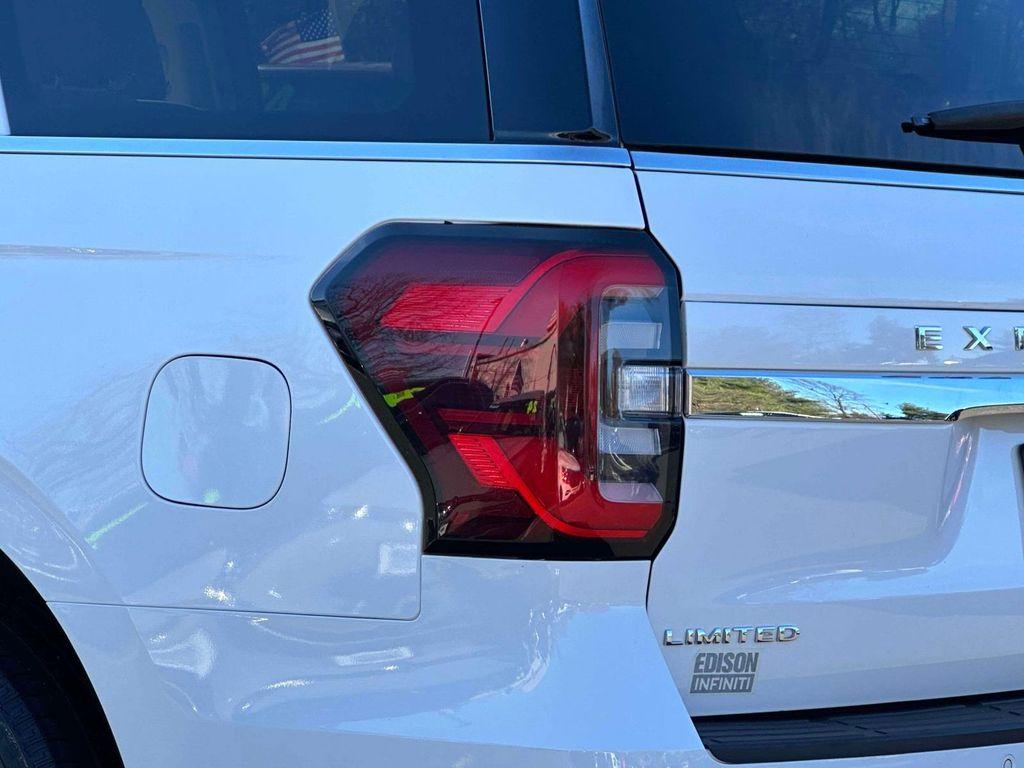used 2024 Ford Expedition car, priced at $39,261