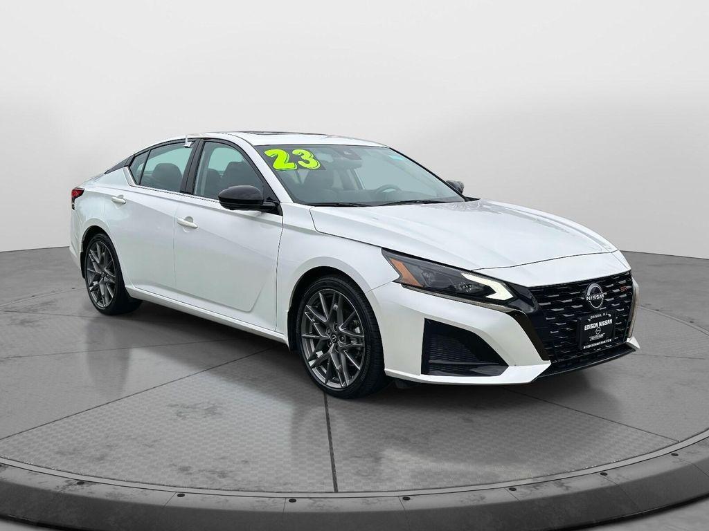 used 2023 Nissan Altima car, priced at $24,567