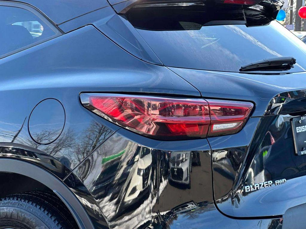 used 2024 Chevrolet Blazer car, priced at $22,991