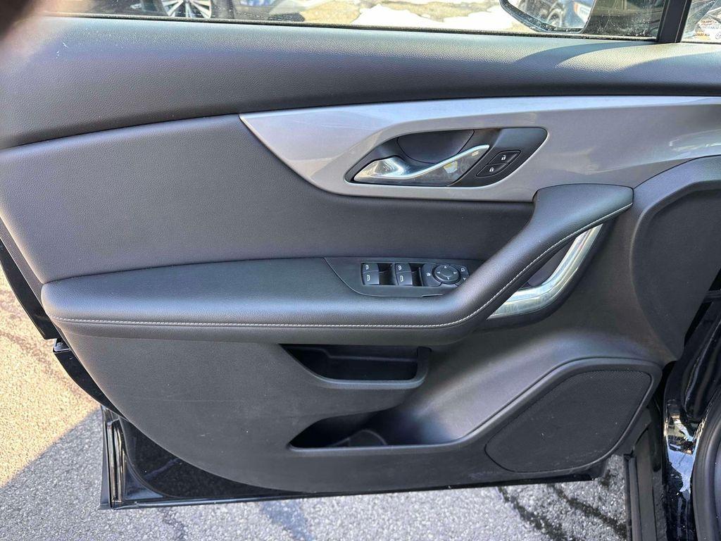 used 2024 Chevrolet Blazer car, priced at $22,991