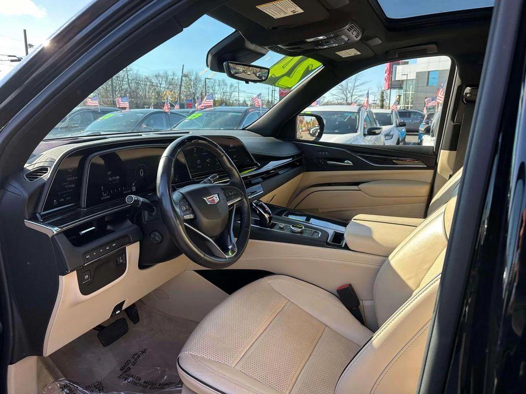 used 2024 Cadillac Escalade car, priced at $58,925