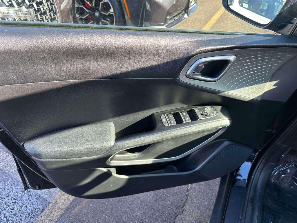 used 2025 Kia Soul car, priced at $17,998