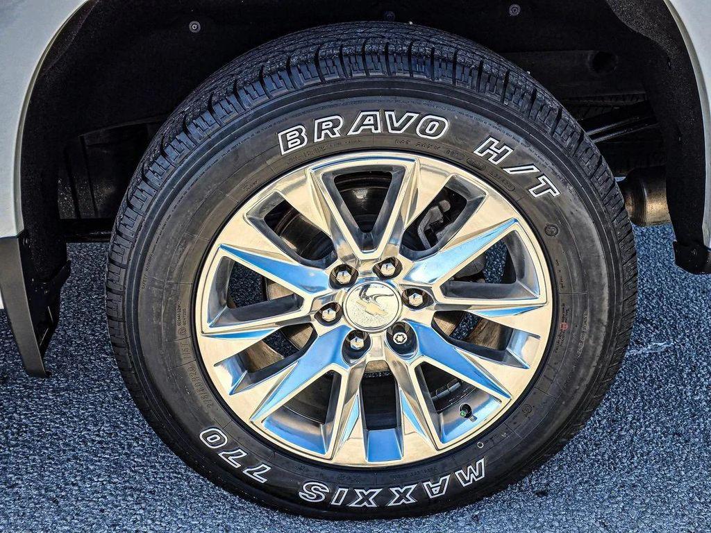 used 2020 Chevrolet Silverado 1500 car, priced at $35,564