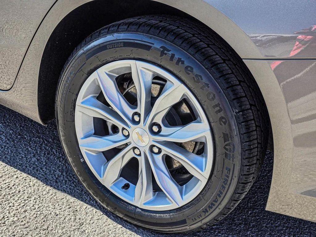 used 2025 Chevrolet Malibu car, priced at $20,995