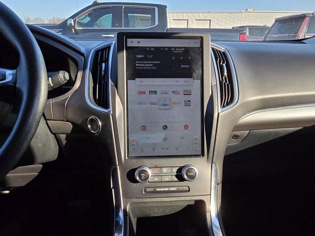 used 2024 Ford Edge car, priced at $25,142