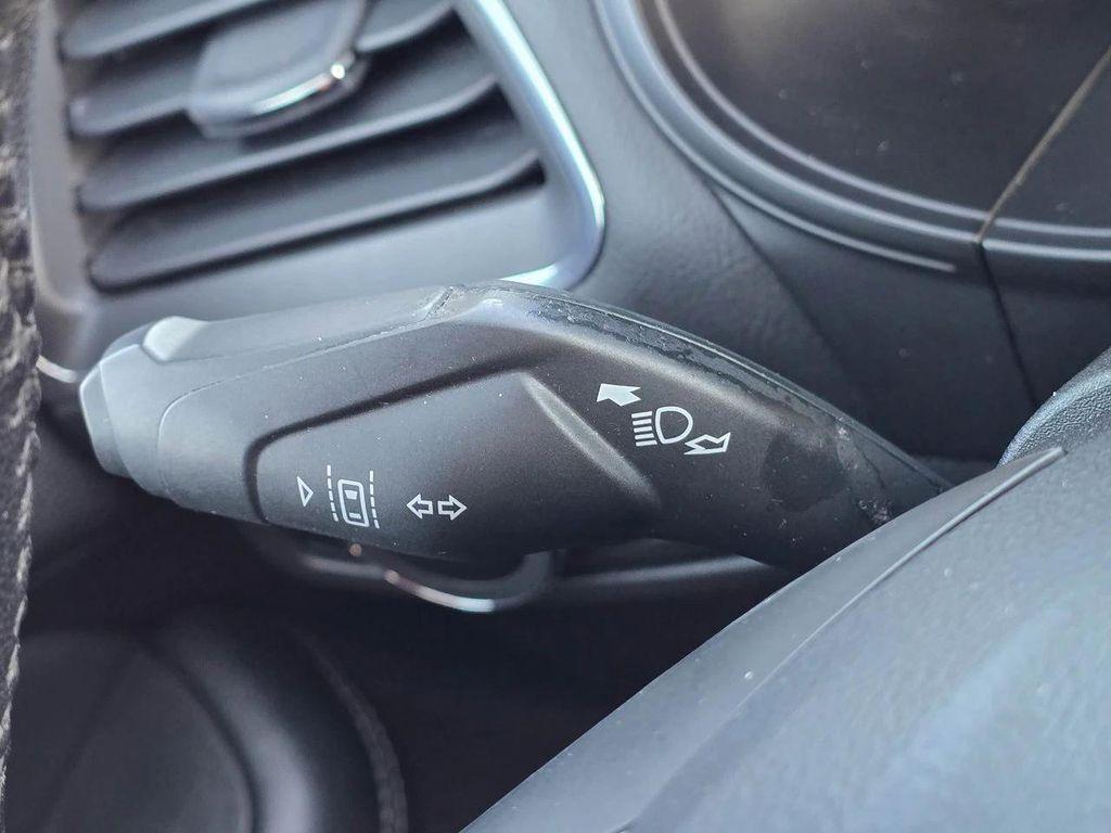 used 2024 Ford Edge car, priced at $25,142