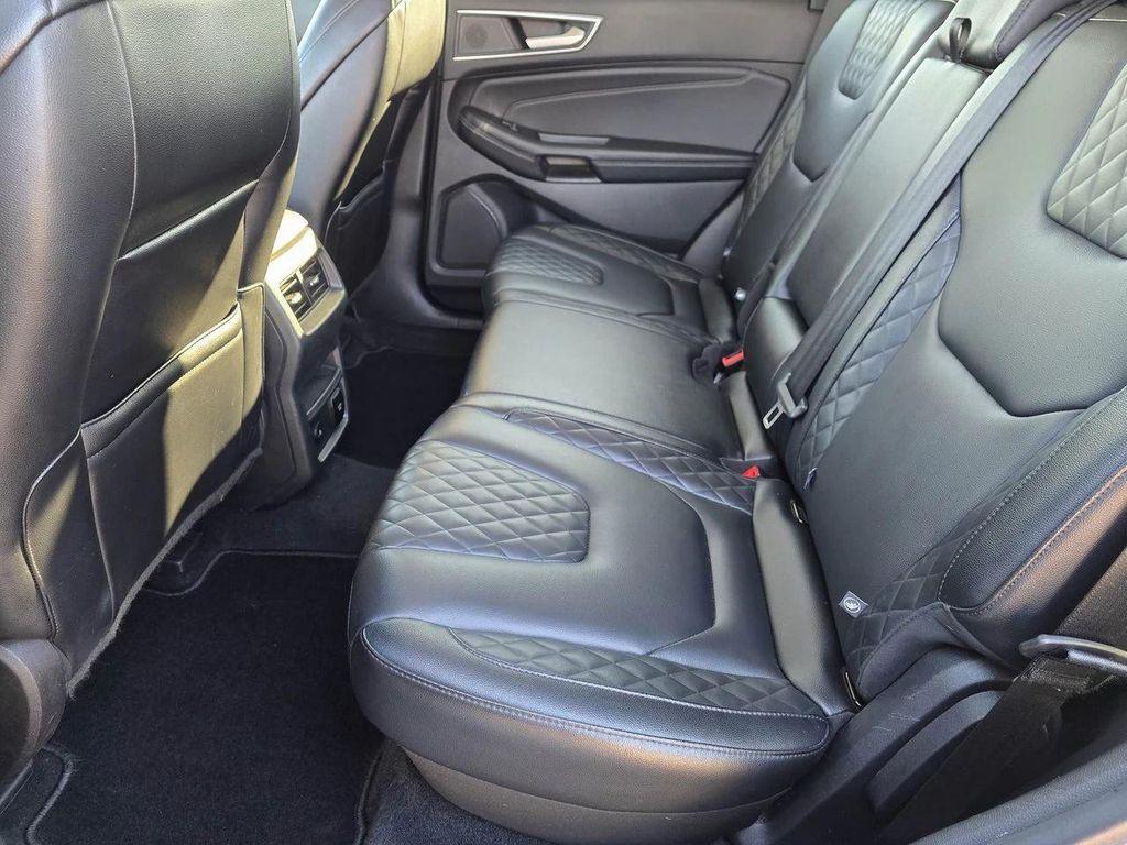 used 2024 Ford Edge car, priced at $25,142