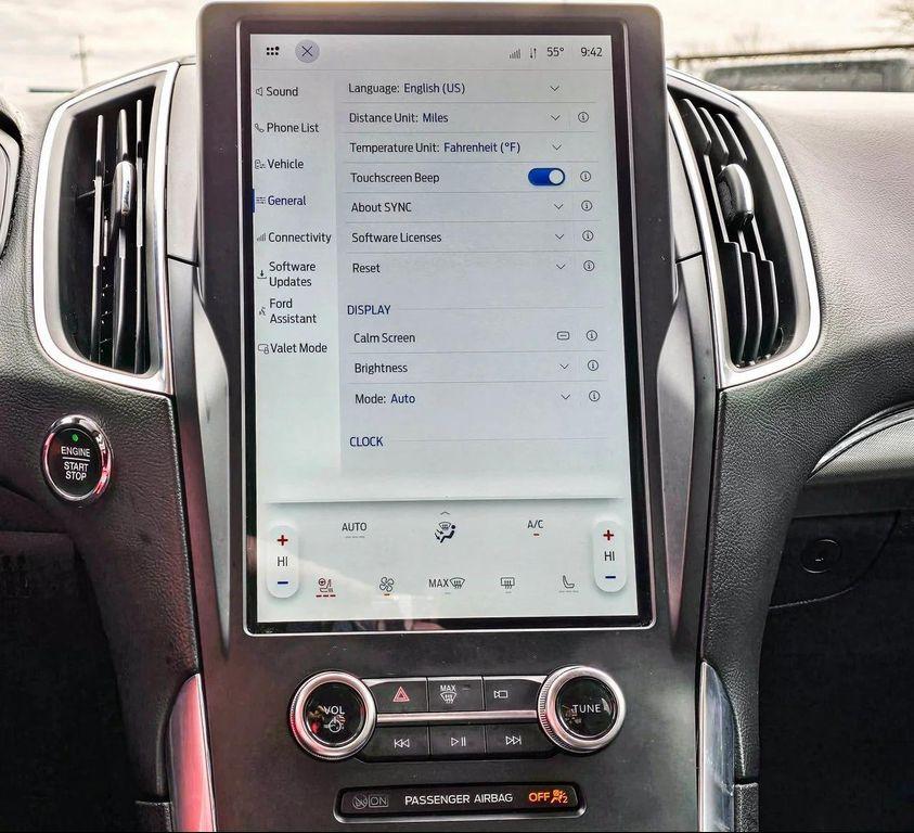 used 2024 Ford Edge car, priced at $23,321