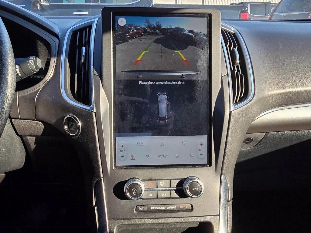 used 2024 Ford Edge car, priced at $25,142