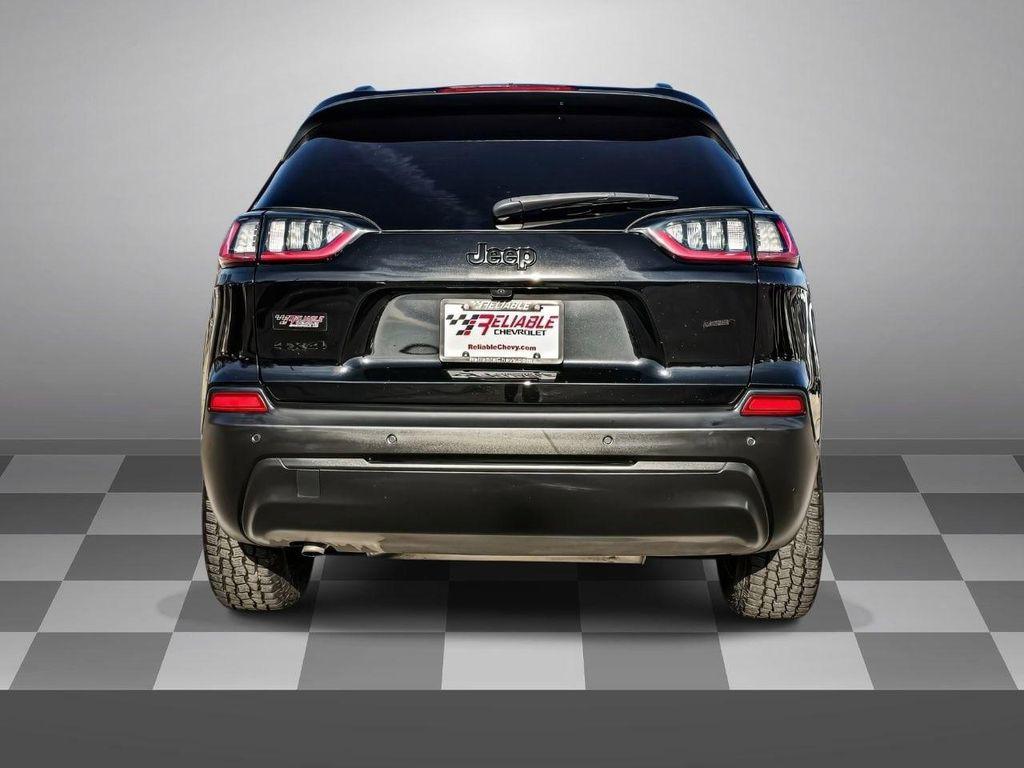 used 2023 Jeep Cherokee car, priced at $20,996