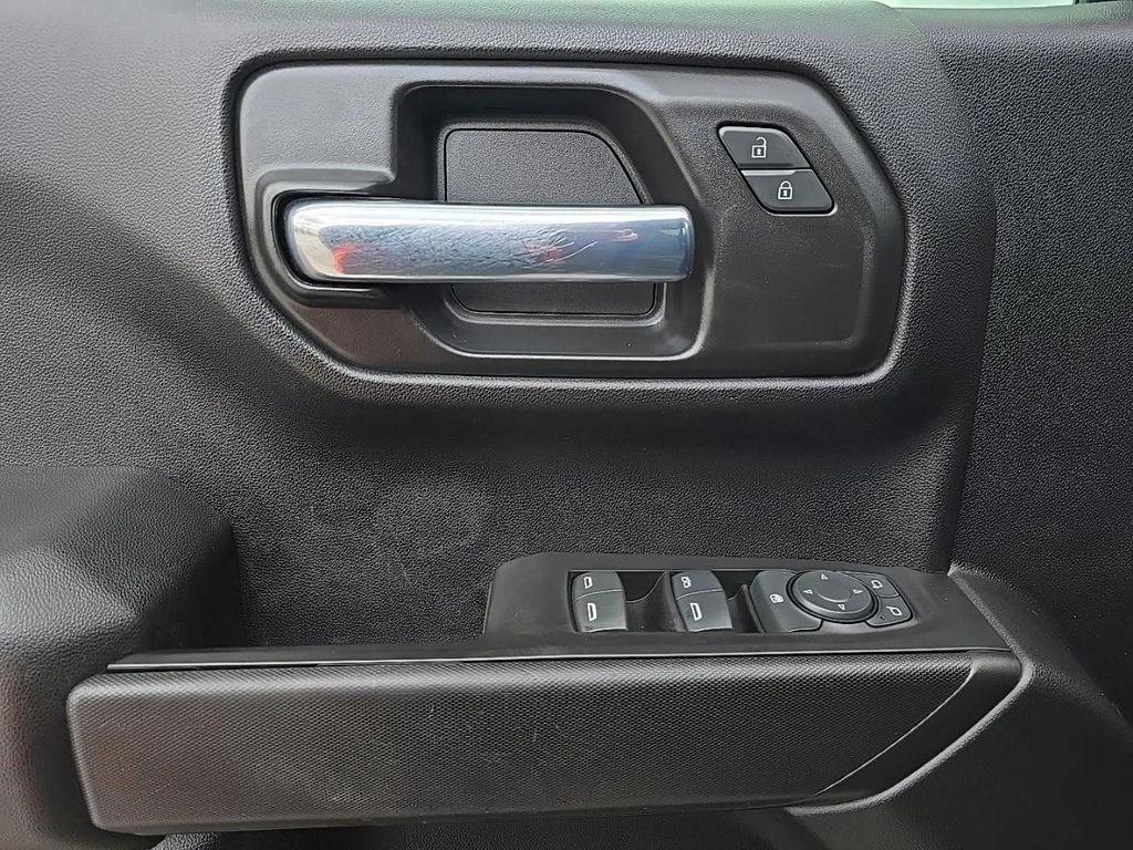 used 2020 Chevrolet Silverado 1500 car, priced at $30,996