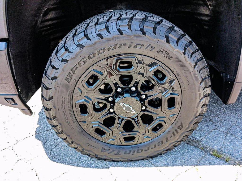 used 2024 Chevrolet Silverado 2500 car, priced at $66,995