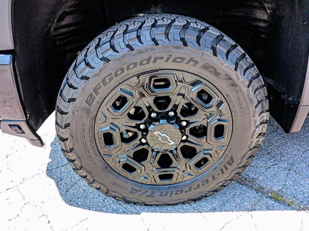 used 2024 Chevrolet Silverado 2500 car, priced at $66,995