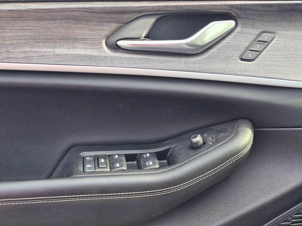 used 2023 Jeep Grand Cherokee car, priced at $28,280