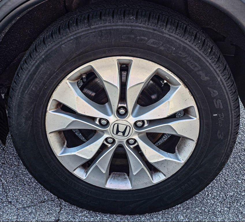 used 2013 Honda CR-V car, priced at $12,996