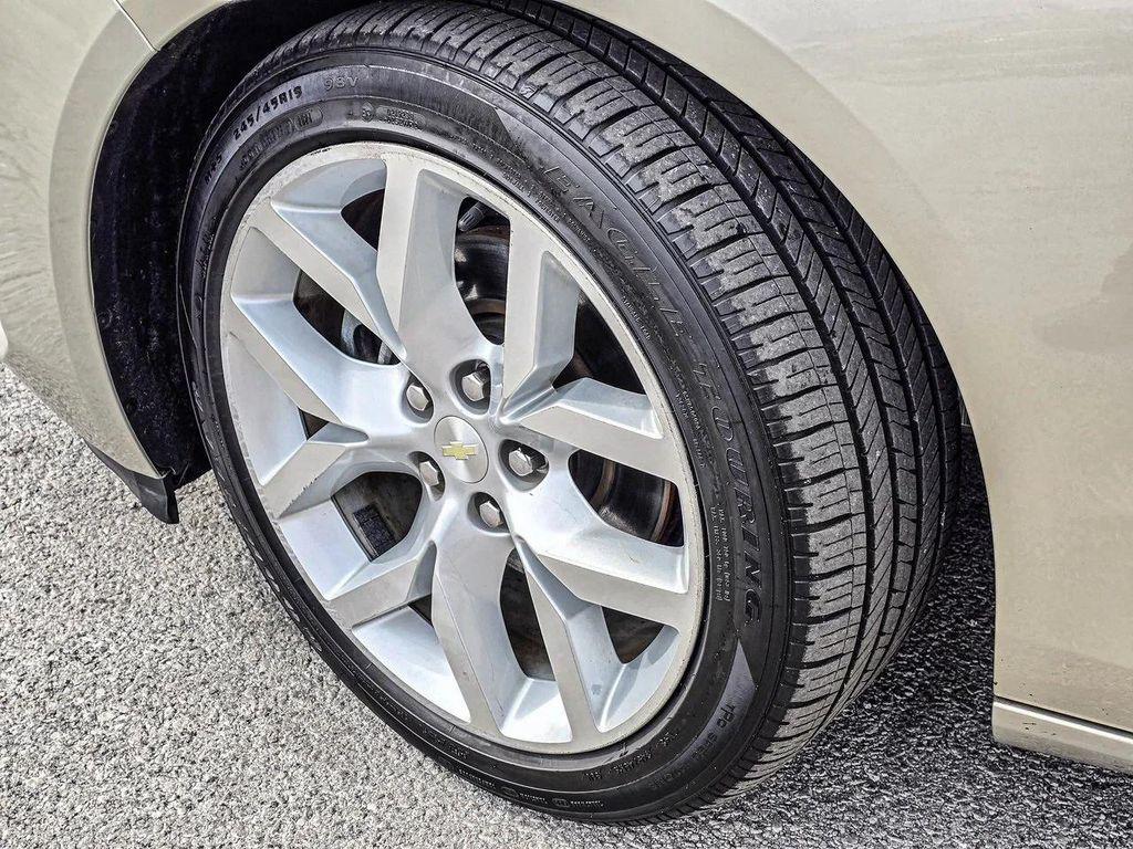 used 2014 Chevrolet Impala car, priced at $13,996