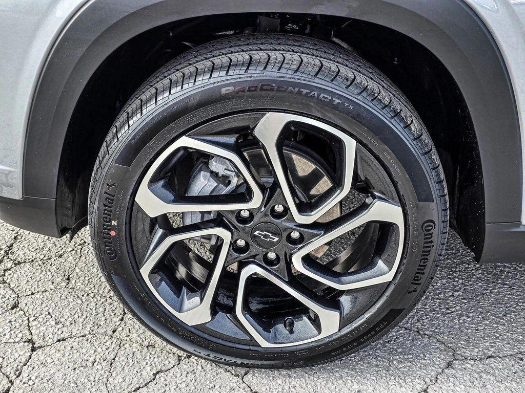 used 2024 Chevrolet Trax car, priced at $23,996