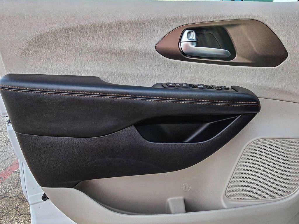 used 2017 Chrysler Pacifica car, priced at $13,378