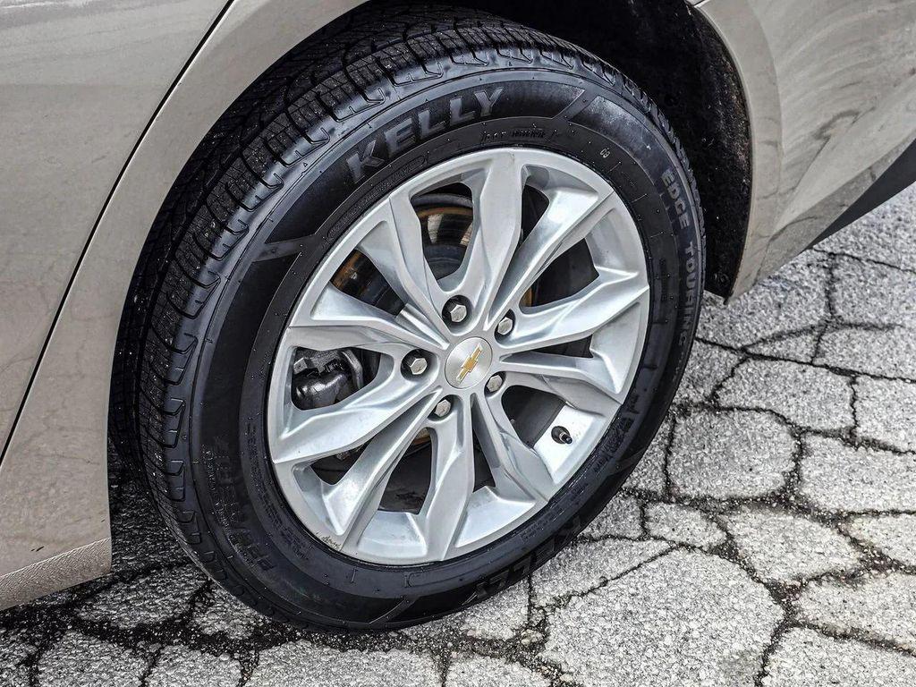 used 2025 Chevrolet Malibu car, priced at $20,495