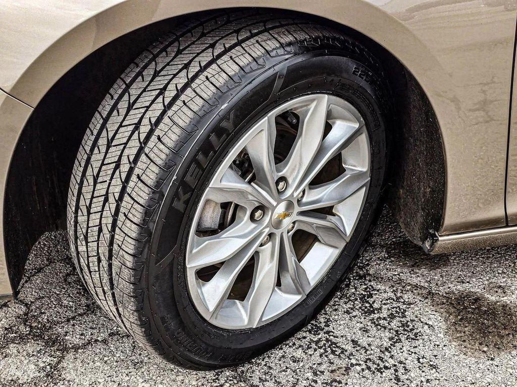 used 2025 Chevrolet Malibu car, priced at $20,495