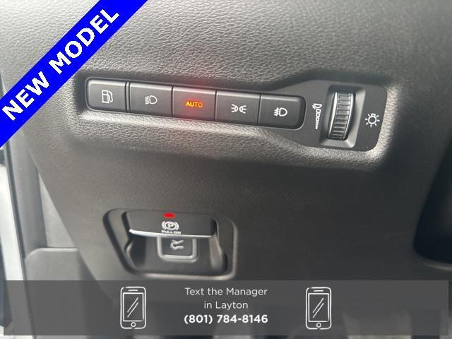 new 2026 Jeep Cherokee car, priced at $40,956