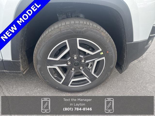 new 2026 Jeep Cherokee car, priced at $40,956