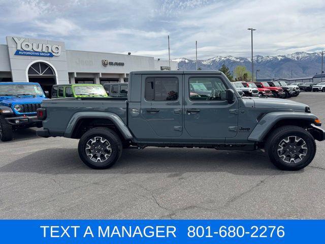 new 2026 Jeep Gladiator car, priced at $44,459