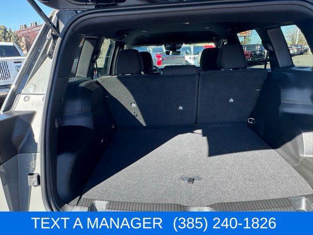 new 2026 Jeep Cherokee car, priced at $39,023