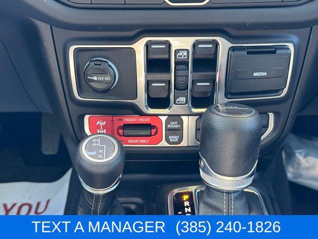 new 2026 Jeep Gladiator car, priced at $54,238