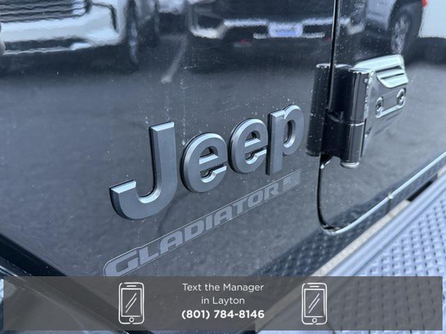 new 2025 Jeep Gladiator car, priced at $43,064