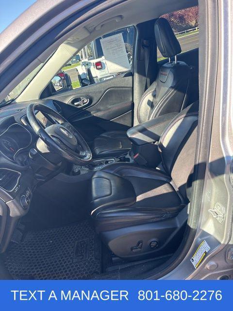 used 2019 Jeep Cherokee car, priced at $16,250