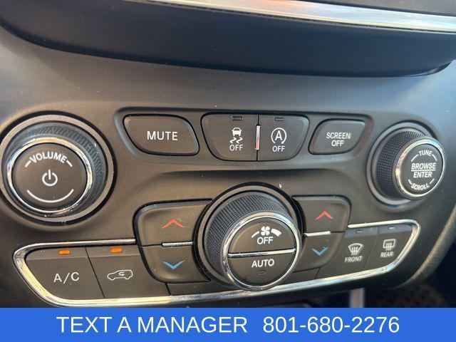 used 2019 Jeep Cherokee car, priced at $16,250