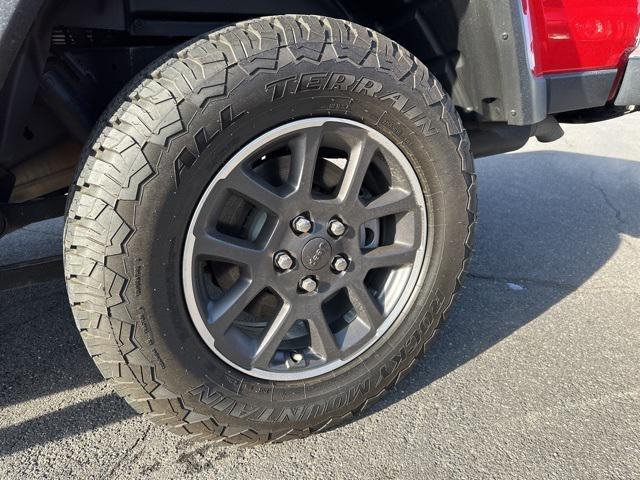 used 2021 Jeep Gladiator car, priced at $28,250