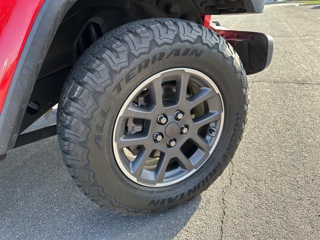 used 2021 Jeep Gladiator car, priced at $28,250