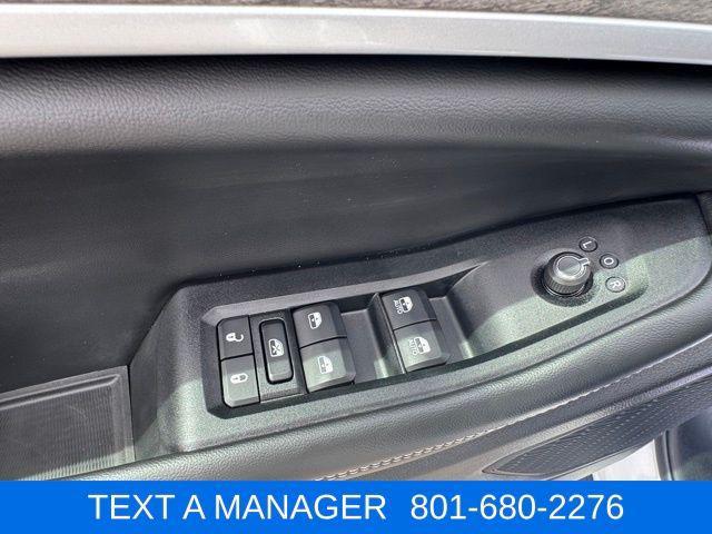 new 2026 Jeep Grand Cherokee car, priced at $41,927