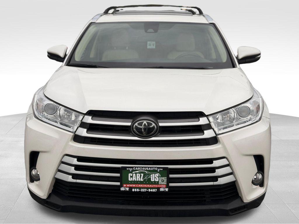 used 2017 Toyota Highlander car, priced at $19,692