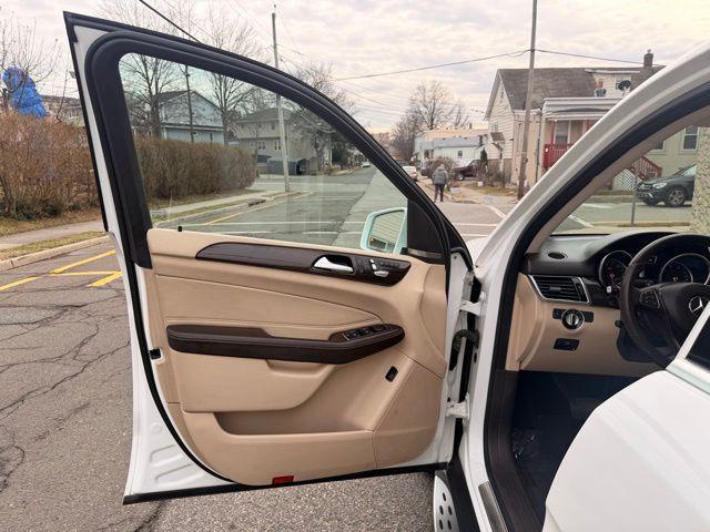 used 2018 Mercedes-Benz GLE 350 car, priced at $19,992