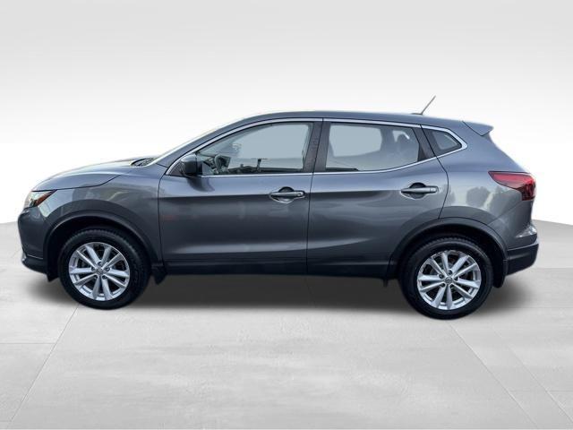 used 2018 Nissan Rogue Sport car, priced at $12,819