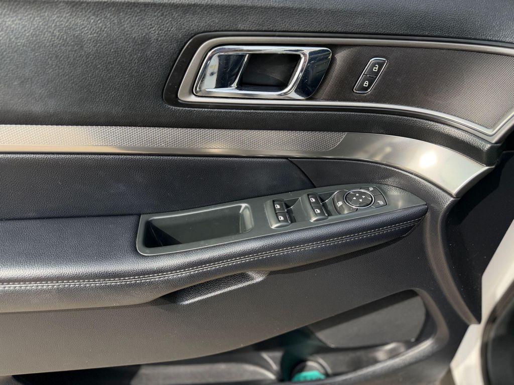 used 2018 Ford Explorer car, priced at $12,890