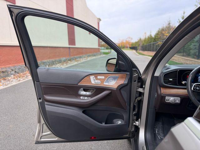 used 2020 Mercedes-Benz GLE 350 car, priced at $26,400