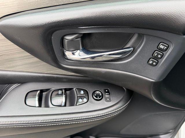 used 2018 Nissan Murano car, priced at $12,898