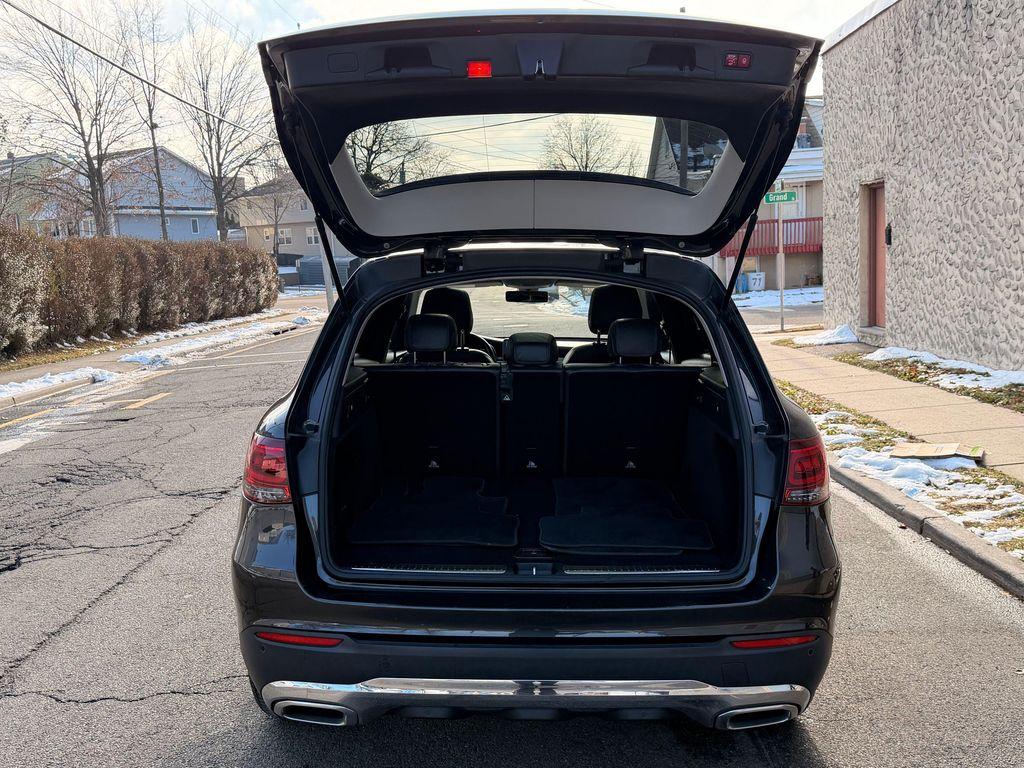 used 2021 Mercedes-Benz GLC 300 car, priced at $21,897
